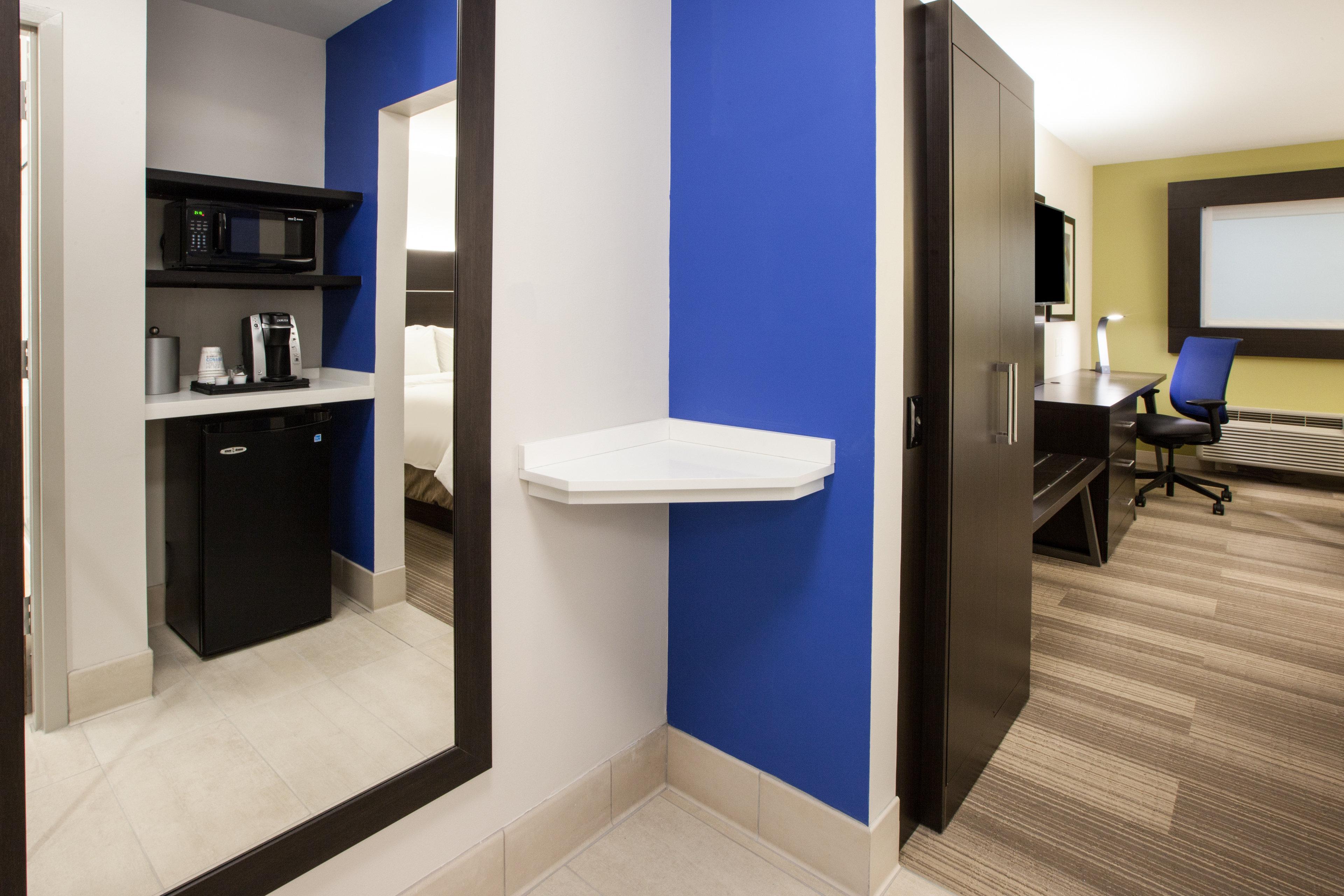 Holiday Inn Express Hotel & Suites Boston - Marlboro By Ihg Хадсон Экстерьер фото