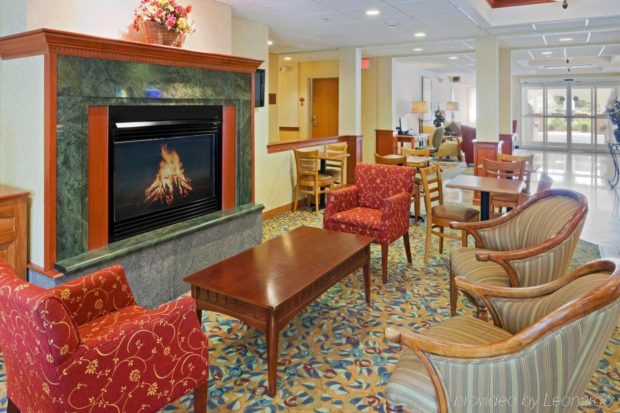 Holiday Inn Express Hotel & Suites Boston - Marlboro By Ihg Хадсон Экстерьер фото