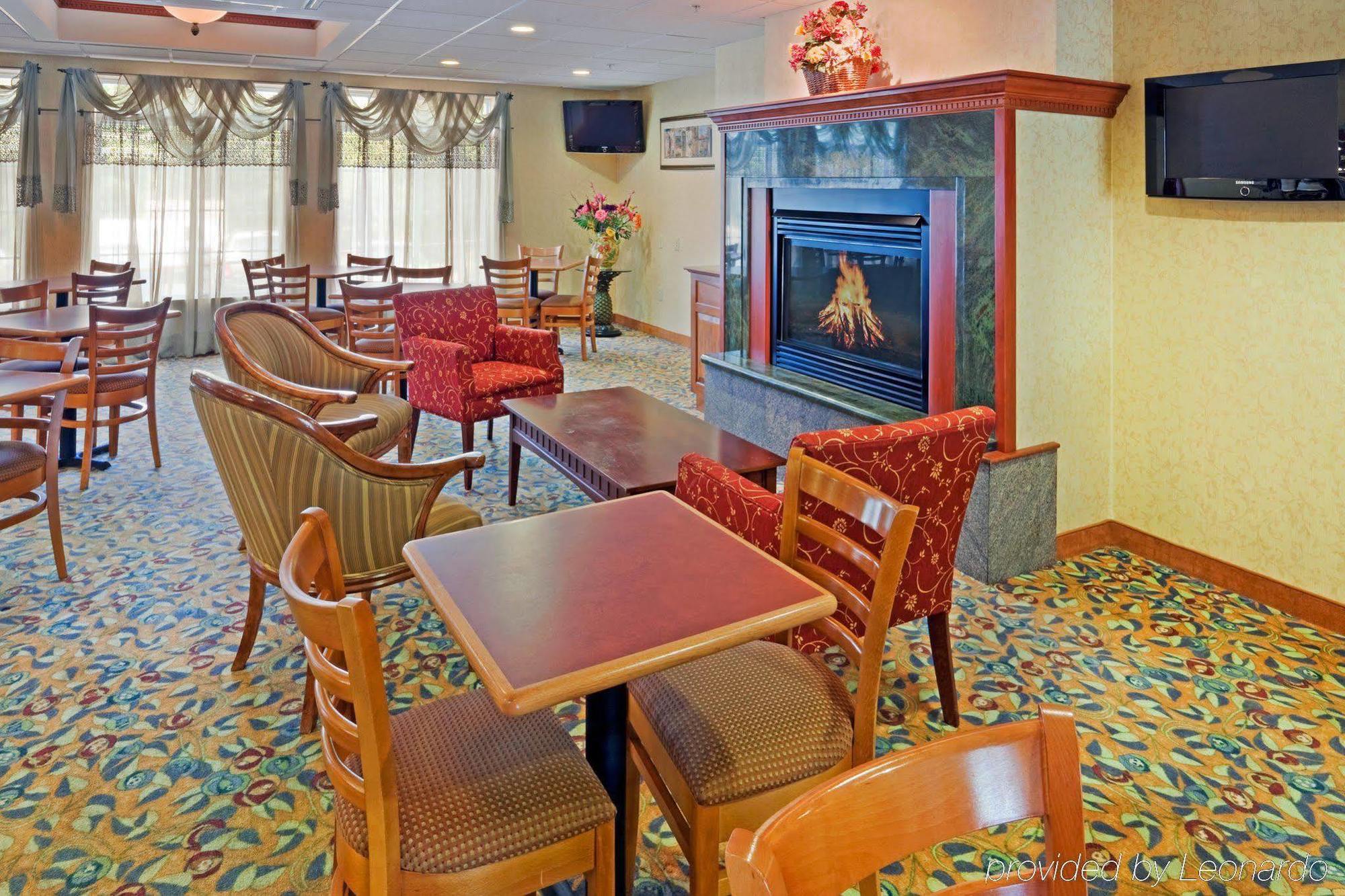 Holiday Inn Express Hotel & Suites Boston - Marlboro By Ihg Хадсон Экстерьер фото
